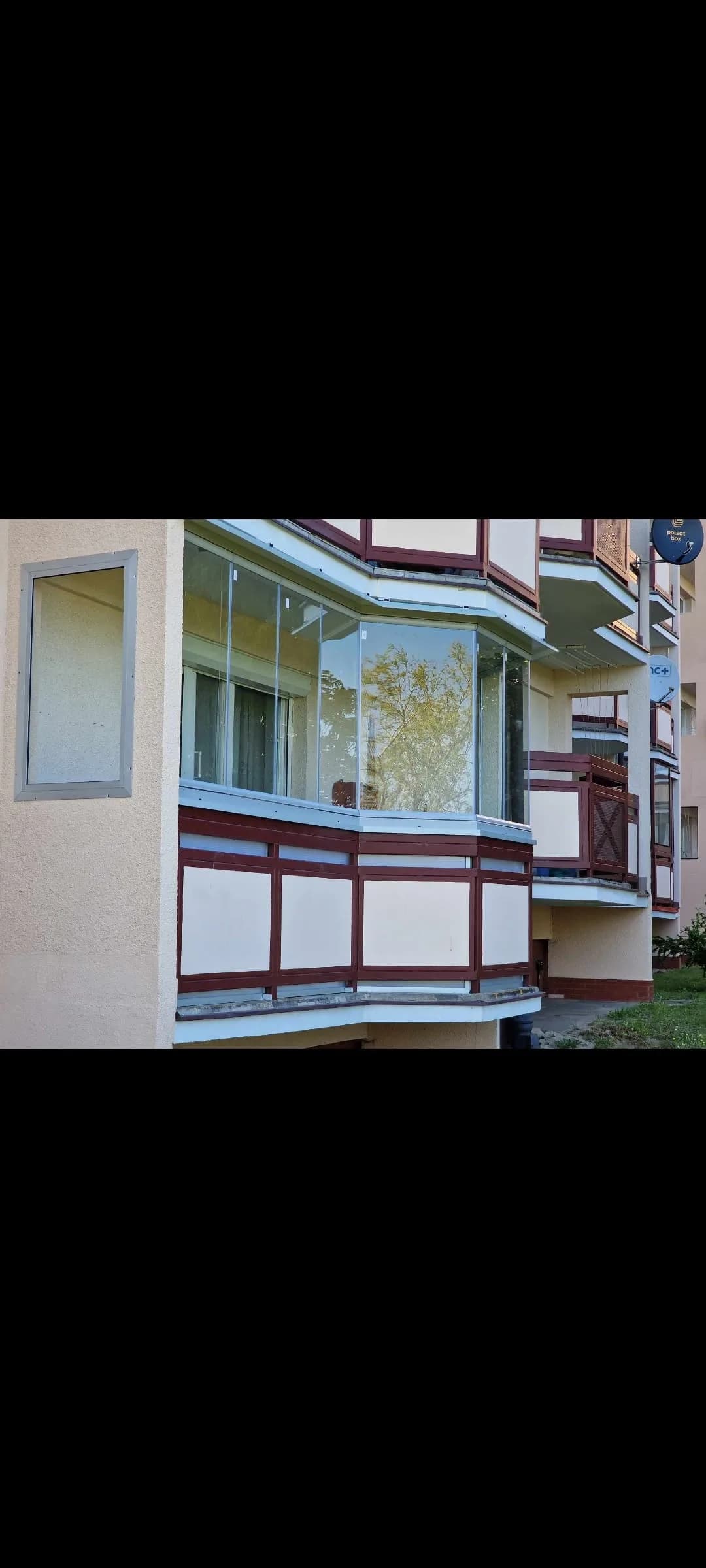 Zabudowa balkonu systemem bezramowym – Gdańsk Orunia